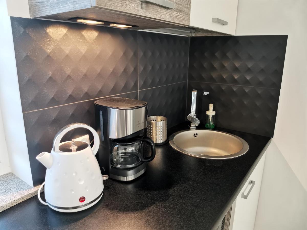 Apartamenty Portowy Mrzeżyno Buitenkant foto